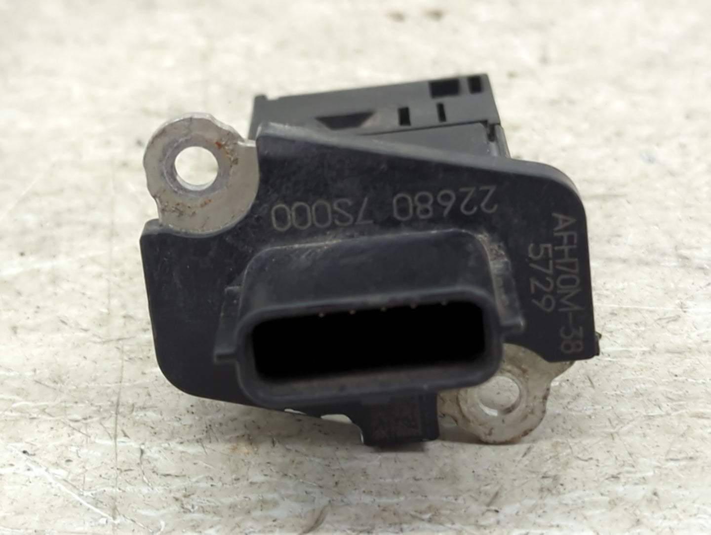 2004-2006 Nissan Altima Mass Air Flow Meter Maf 1489713 - Oemusedautoparts1.com