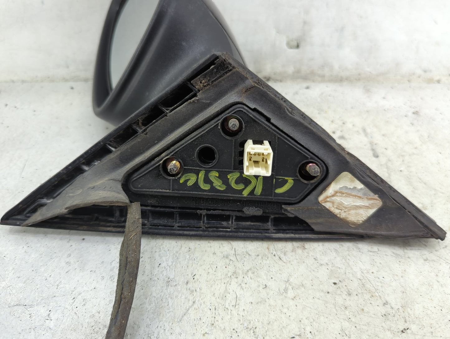 2005-2006 Nissan Altima Passenger Side View Mirror - Right Door Mirror OEM Used - Oemusedautoparts1.com