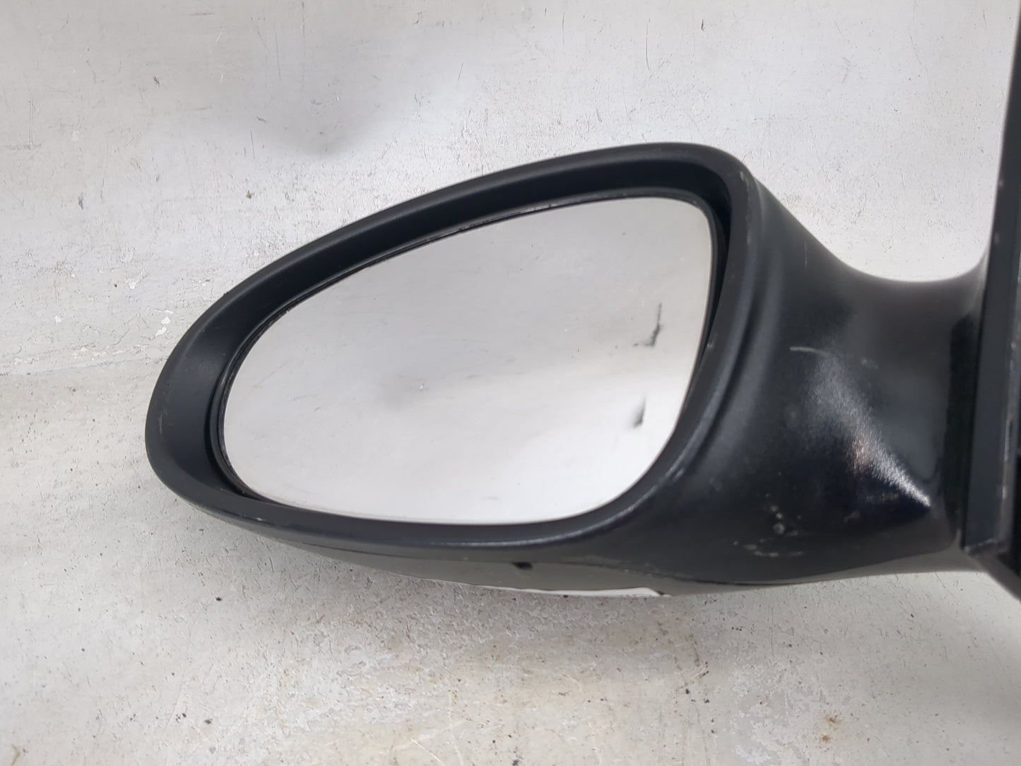 2005-2006 Nissan Altima Driver Side View Mirror - Left Door Mirror OEM Used - Oemusedautoparts1.com