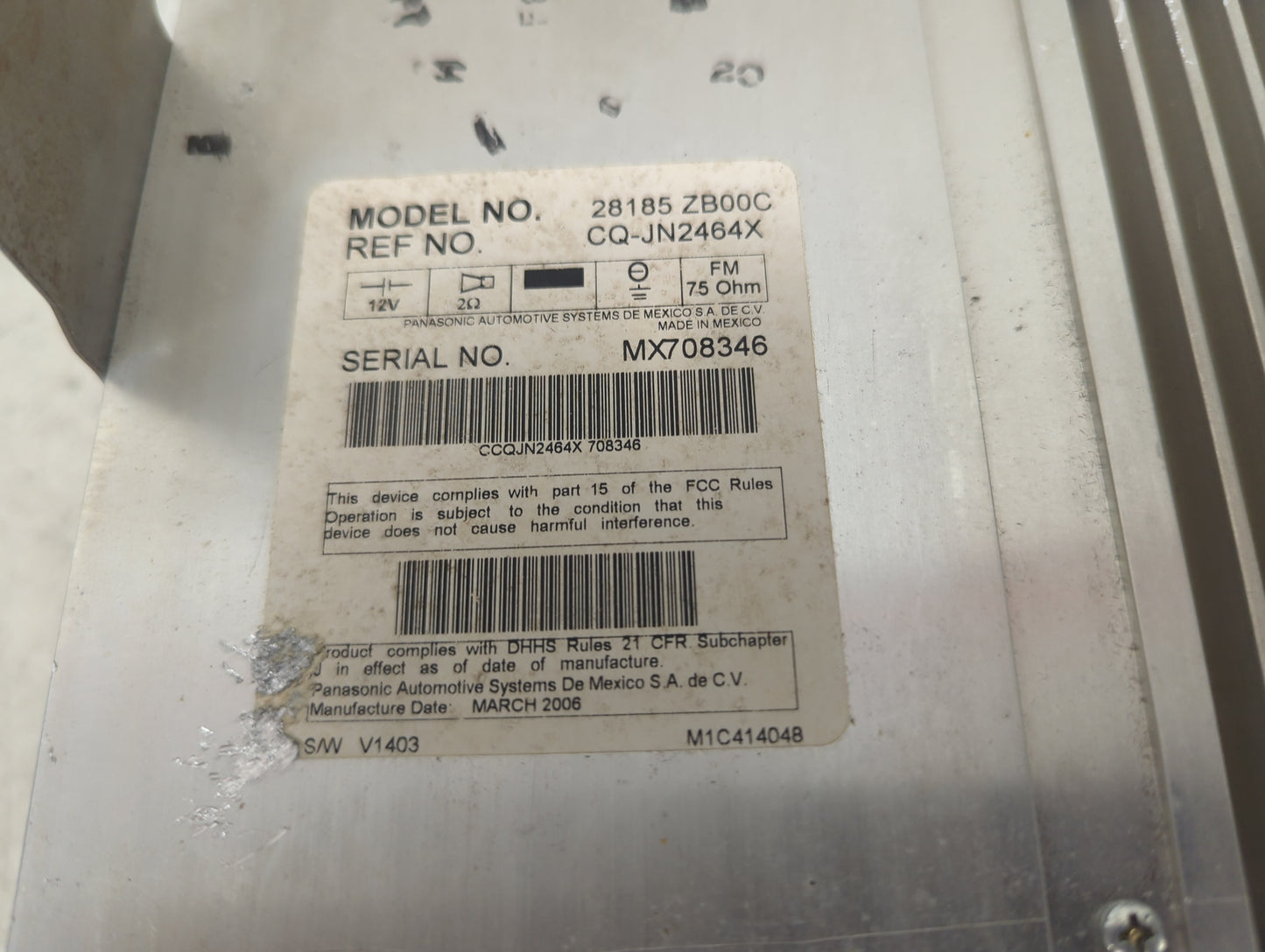 2005-2006 Nissan Altima Radio AM FM Cd Player Receiver Replacement P/N:28185 ZB00C CQ-JN2464X Fits Fits 2005 2006 OEM Used A