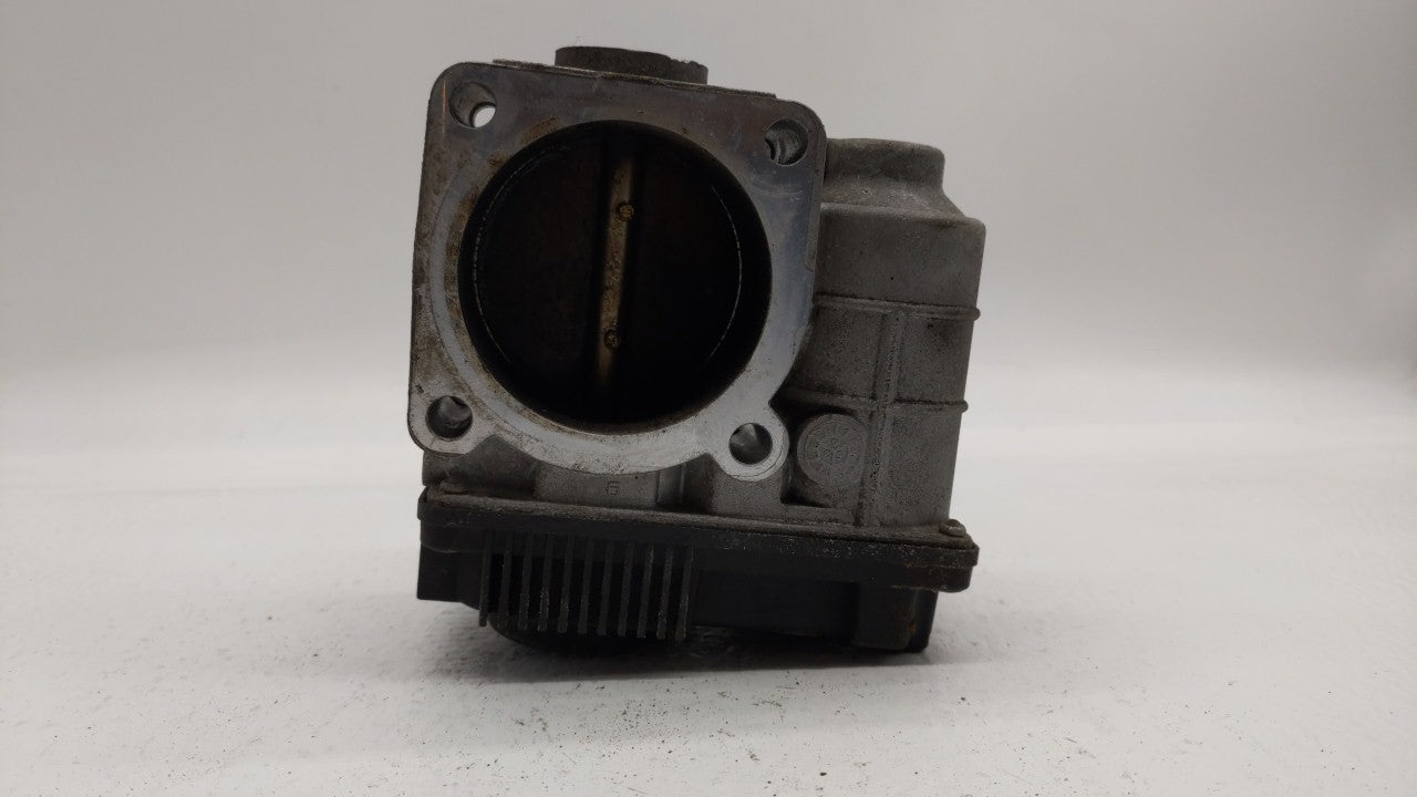 2002-2006 Nissan Altima Throttle Body P/N:576-01 SERA576-01, RME60-06 Fits Fits 2002 2003 2004 2005 2006 OEM Used Auto Parts