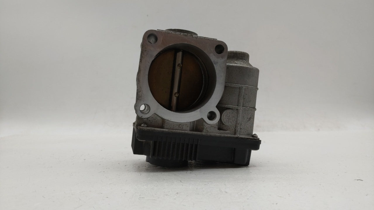 2002-2006 Nissan Altima Throttle Body P/N:576-01 SERA576-01, RME60-06 Fits Fits 2002 2003 2004 2005 2006 OEM Used Auto Parts