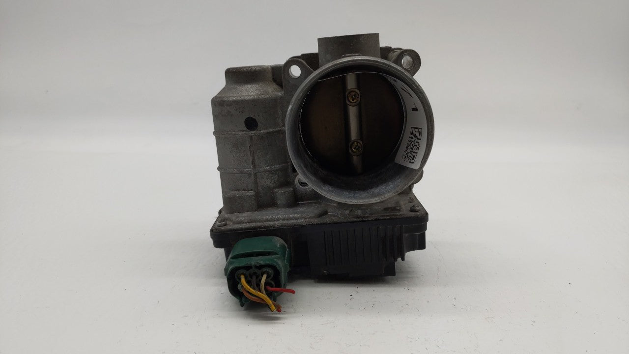 2002-2006 Nissan Altima Throttle Body P/N:576-01 SERA576-01, RME60-06 Fits Fits 2002 2003 2004 2005 2006 OEM Used Auto Parts