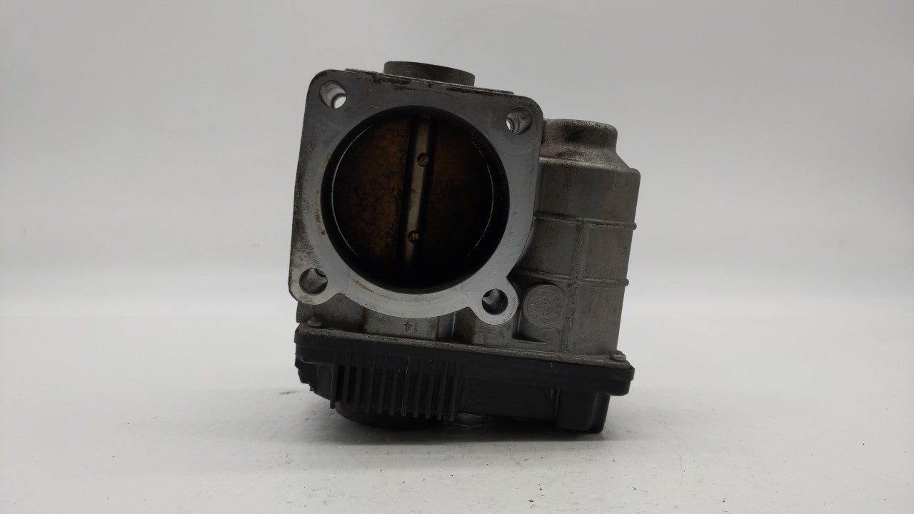 2002-2006 Nissan Altima Throttle Body P/N:576-01 SERA576-01, RME60-06 Fits Fits 2002 2003 2004 2005 2006 OEM Used Auto Parts