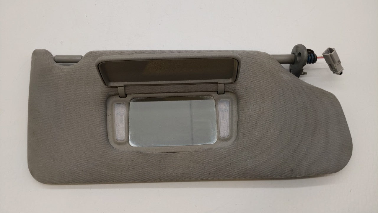 2005-2006 Nissan Altima Sun Visor Shade Replacement Passenger Right Mirror Fits Fits 2005 2006 OEM Used Auto Parts - Oemused