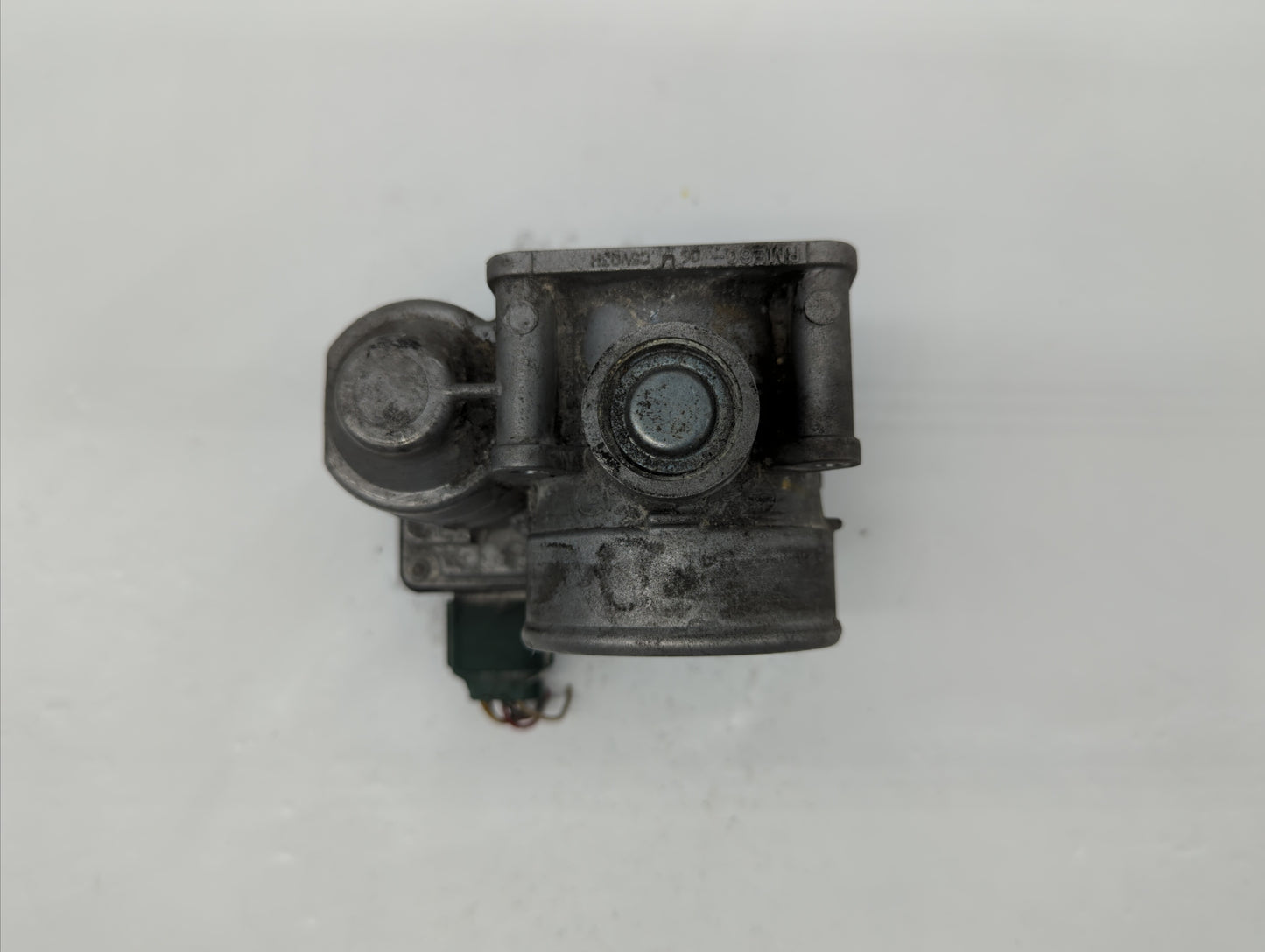 2002-2006 Nissan Altima Throttle Body P/N:RME60-05 576-01, SERA576-01, RME60-06 Fits Fits 2002 2003 2004 2005 2006 OEM Used 