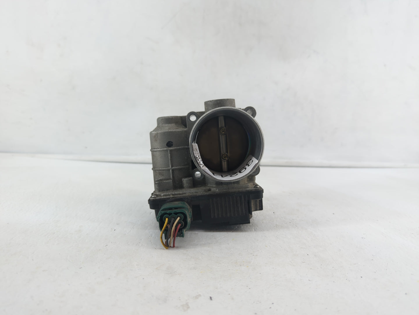 2002-2006 Nissan Altima Throttle Body P/N:RME60-05 576-01, SERA576-01, RME60-06 Fits Fits 2002 2003 2004 2005 2006 OEM Used 