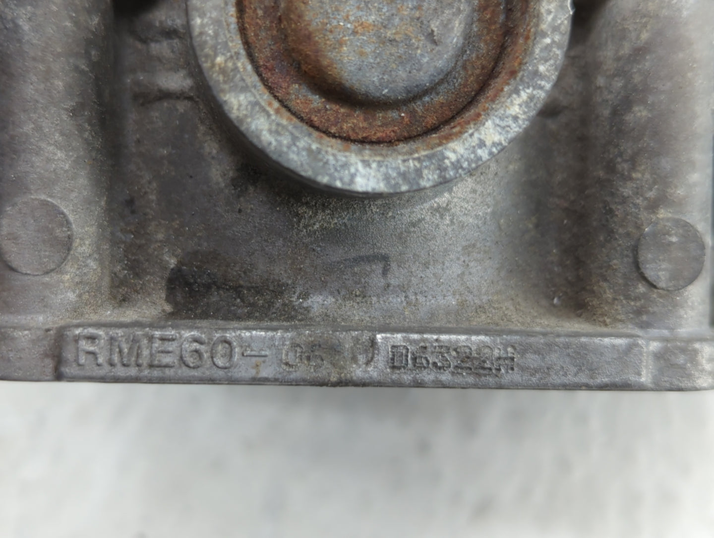 2002-2006 Nissan Altima Throttle Body P/N:RME60-05 576-01, SERA576-01, RME60-06 Fits Fits 2002 2003 2004 2005 2006 OEM Used 