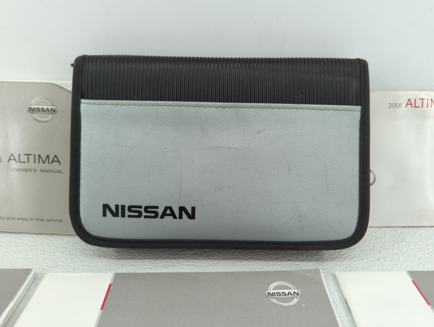 2006 Nissan Altima Owners Manual Book Guide OEM Used Auto Parts - Oemusedautoparts1.com