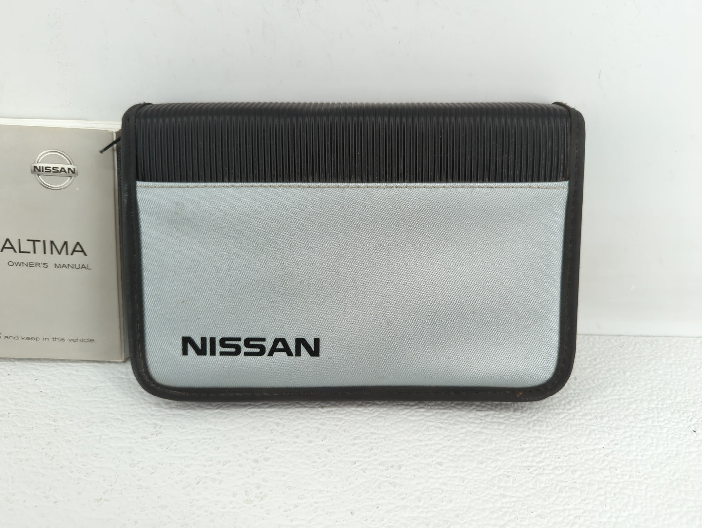 2006 Nissan Altima Owners Manual Book Guide OEM Used Auto Parts - Oemusedautoparts1.com
