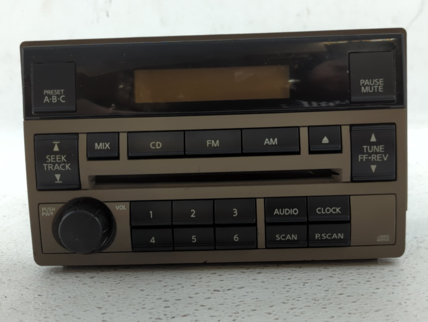 2005-2006 Nissan Altima Radio AM FM Cd Player Receiver Replacement P/N:28185 ZB10B 28185 ZB20C, 28185 ZB10A Fits Fits 2005 2