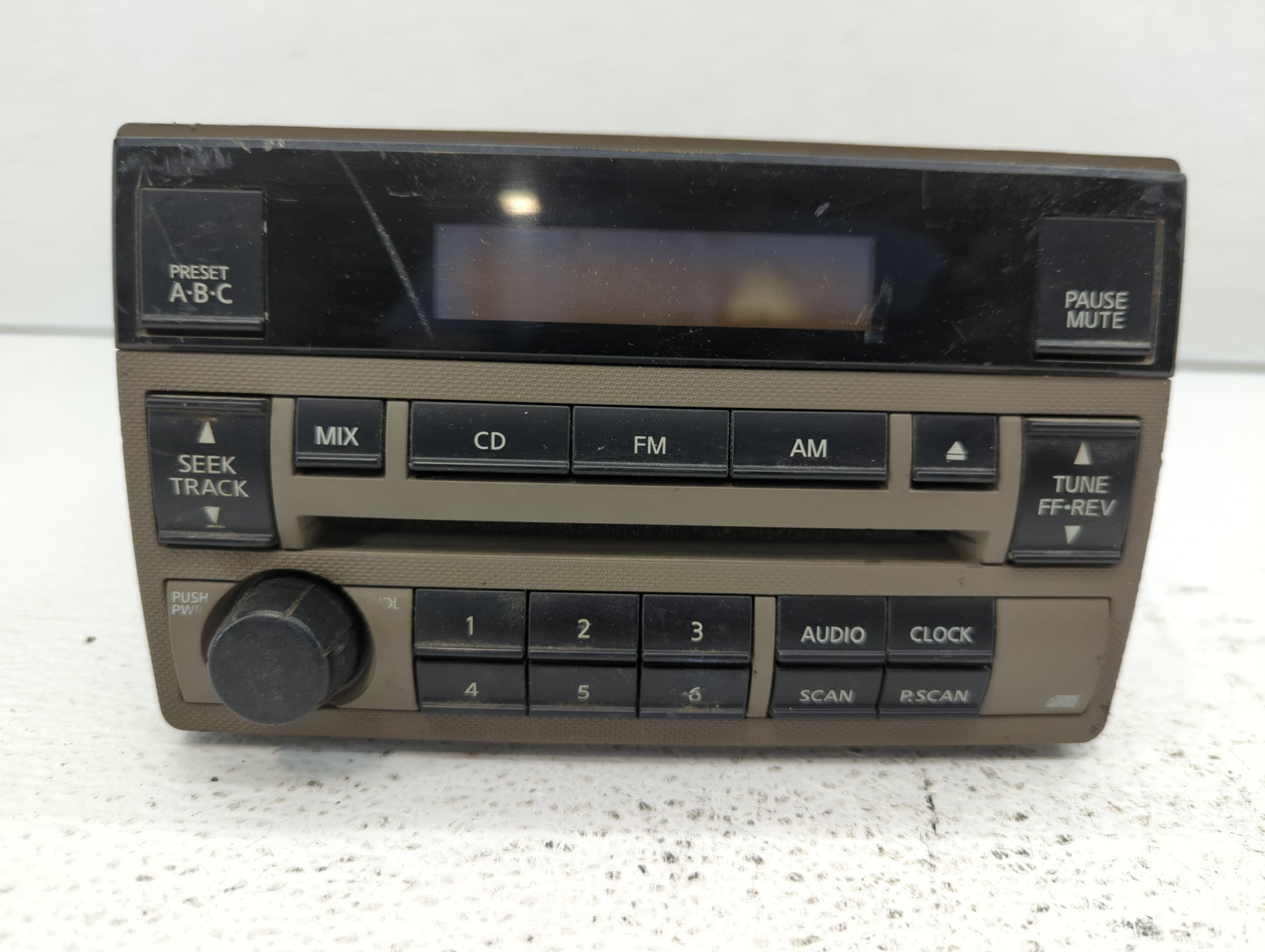 2005-2006 Nissan Altima Radio AM FM Cd Player Receiver Replacement P/N:28185 ZB10C 28185 ZB10B, 28185 ZB20C Fits Fits 2005 2