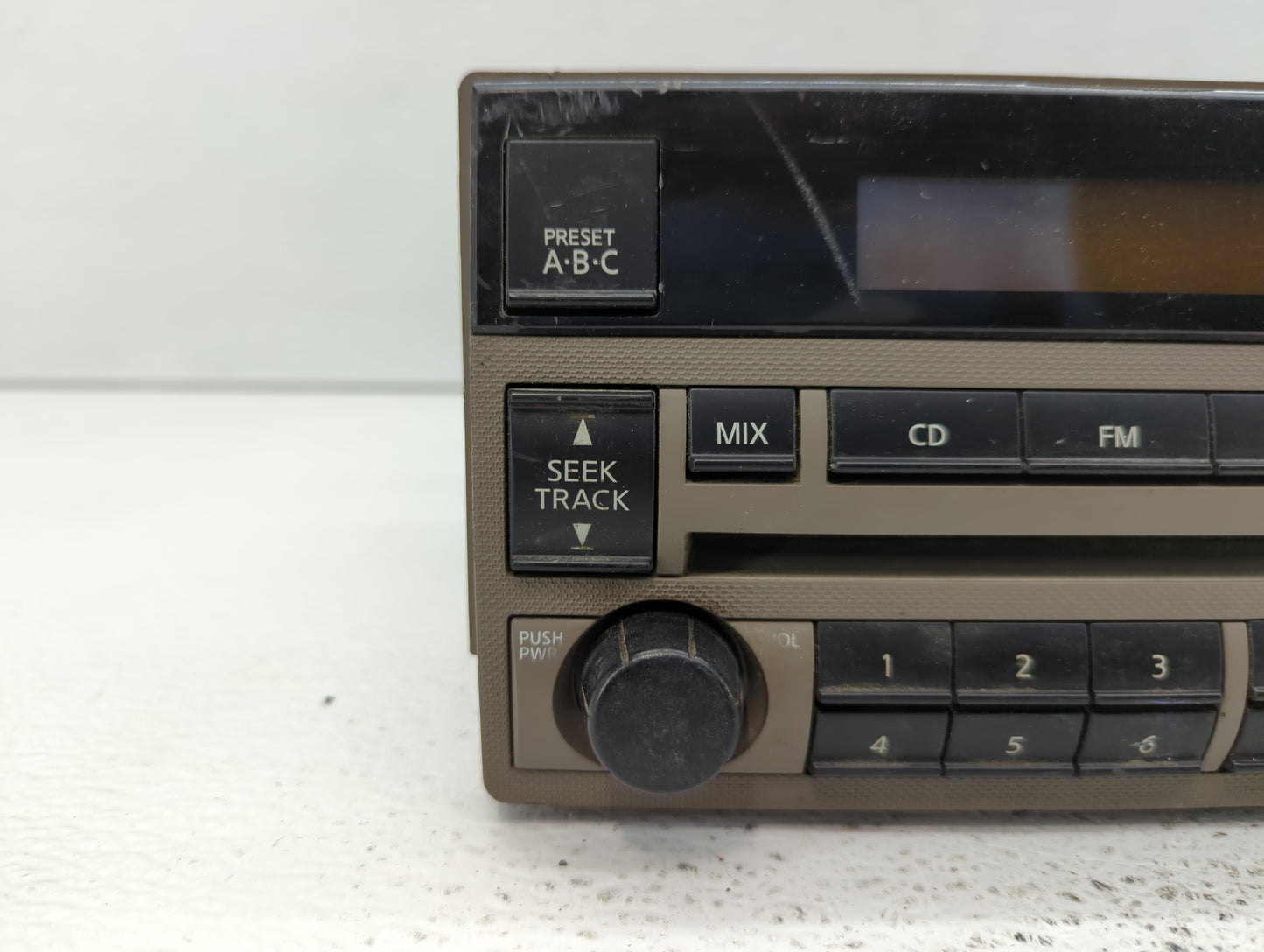 2005-2006 Nissan Altima Radio AM FM Cd Player Receiver Replacement P/N:28185 ZB10C 28185 ZB10B, 28185 ZB20C Fits Fits 2005 2