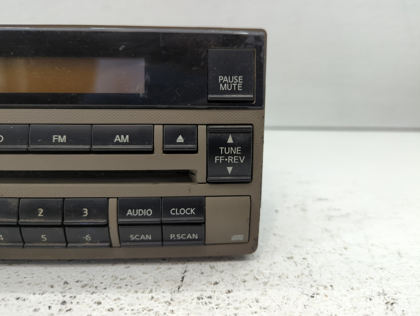 2005-2006 Nissan Altima Radio AM FM Cd Player Receiver Replacement P/N:28185 ZB10C 28185 ZB10B, 28185 ZB20C Fits Fits 2005 2