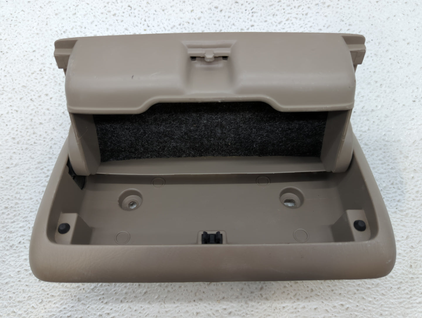 2006 Nissan Altima Overhead Roof Console - Oemusedautoparts1.com