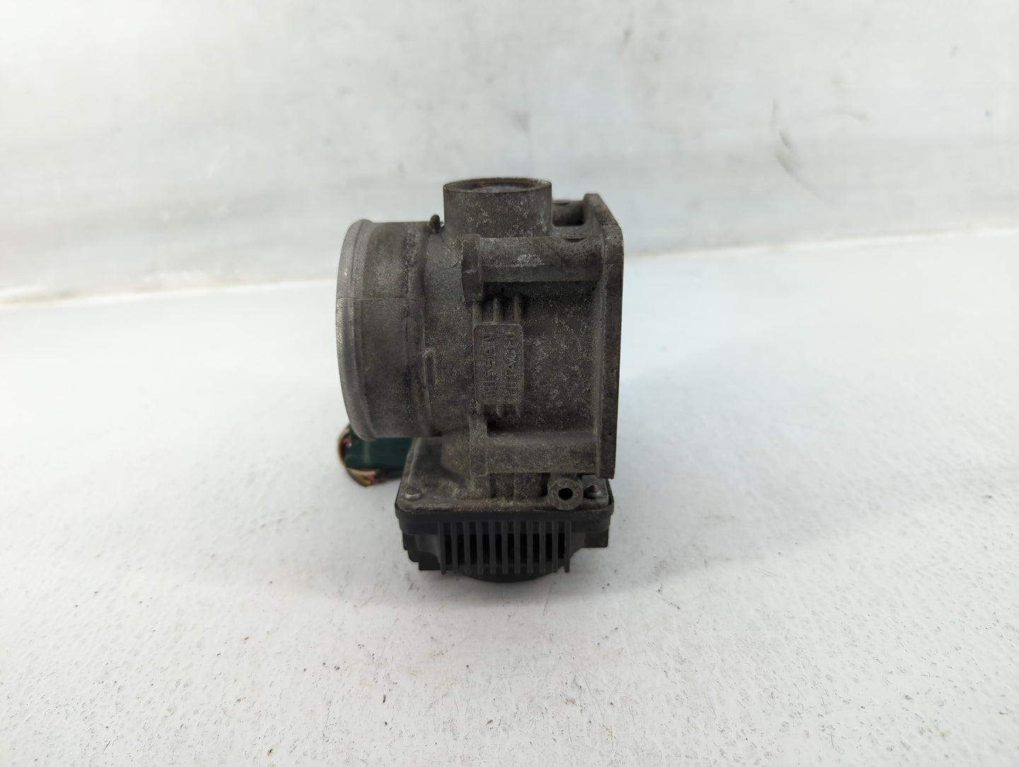 2002-2006 Nissan Altima Throttle Body P/N:RME60-116 Fits Fits 2002 2003 2004 2005 2006 OEM Used Auto Parts - Oemusedautopart