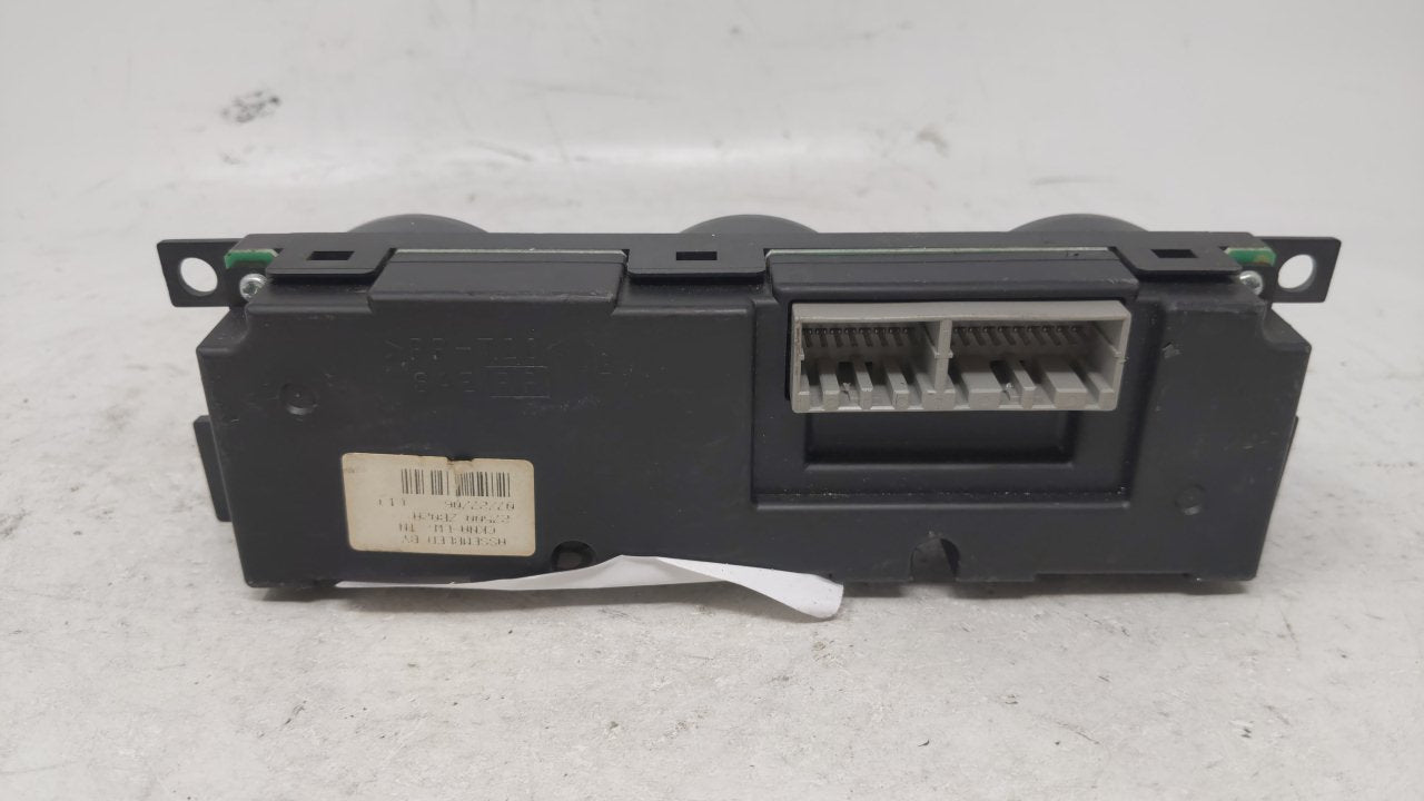 2005-2006 Nissan Altima Climate Control Module Temperature AC/Heater Replacement P/N:27500 ZB100 Fits Fits 2005 2006 OEM Use
