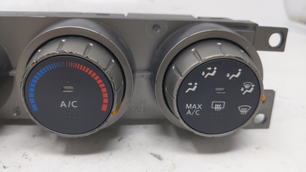 2005-2006 Nissan Altima Climate Control Module Temperature AC/Heater Replacement P/N:27500 ZB100 Fits Fits 2005 2006 OEM Use