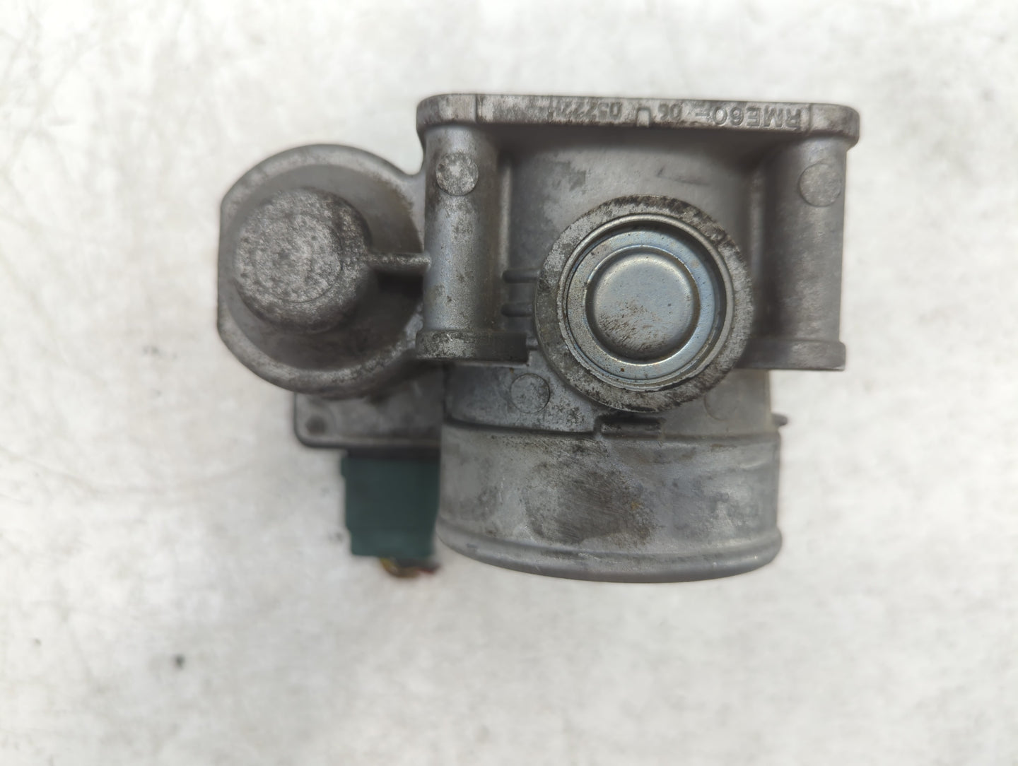 2002-2006 Nissan Altima Throttle Body P/N:RME60-06 Fits Fits 2002 2003 2004 2005 2006 OEM Used Auto Parts - Oemusedautoparts