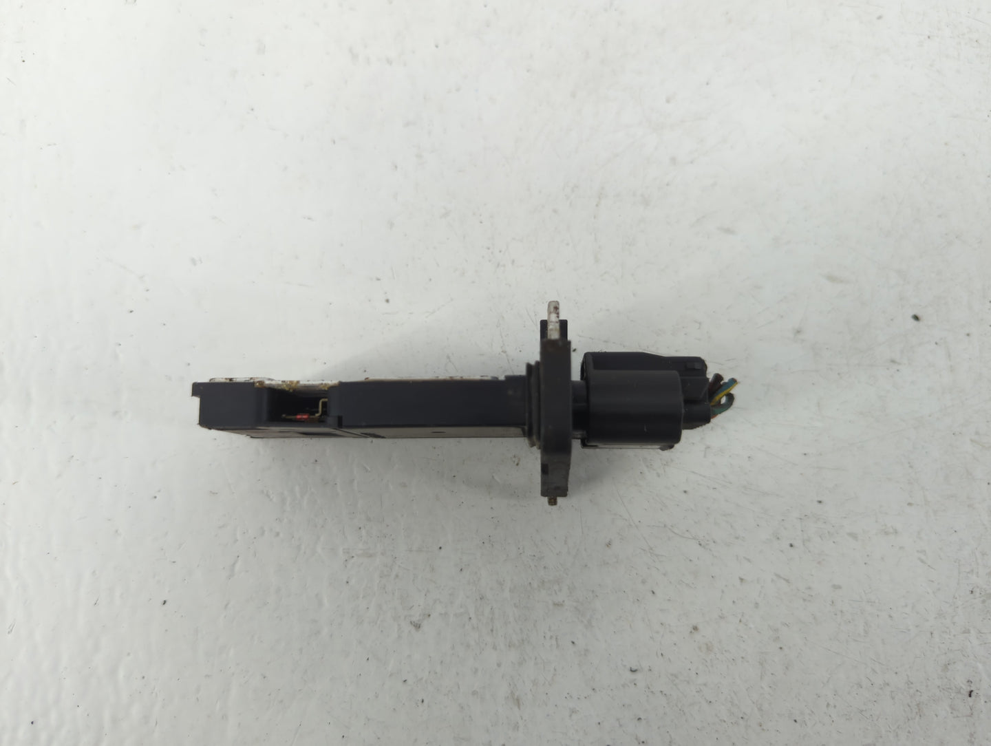 2004-2006 Nissan Altima Mass Air Flow Meter Maf - Oemusedautoparts1.com