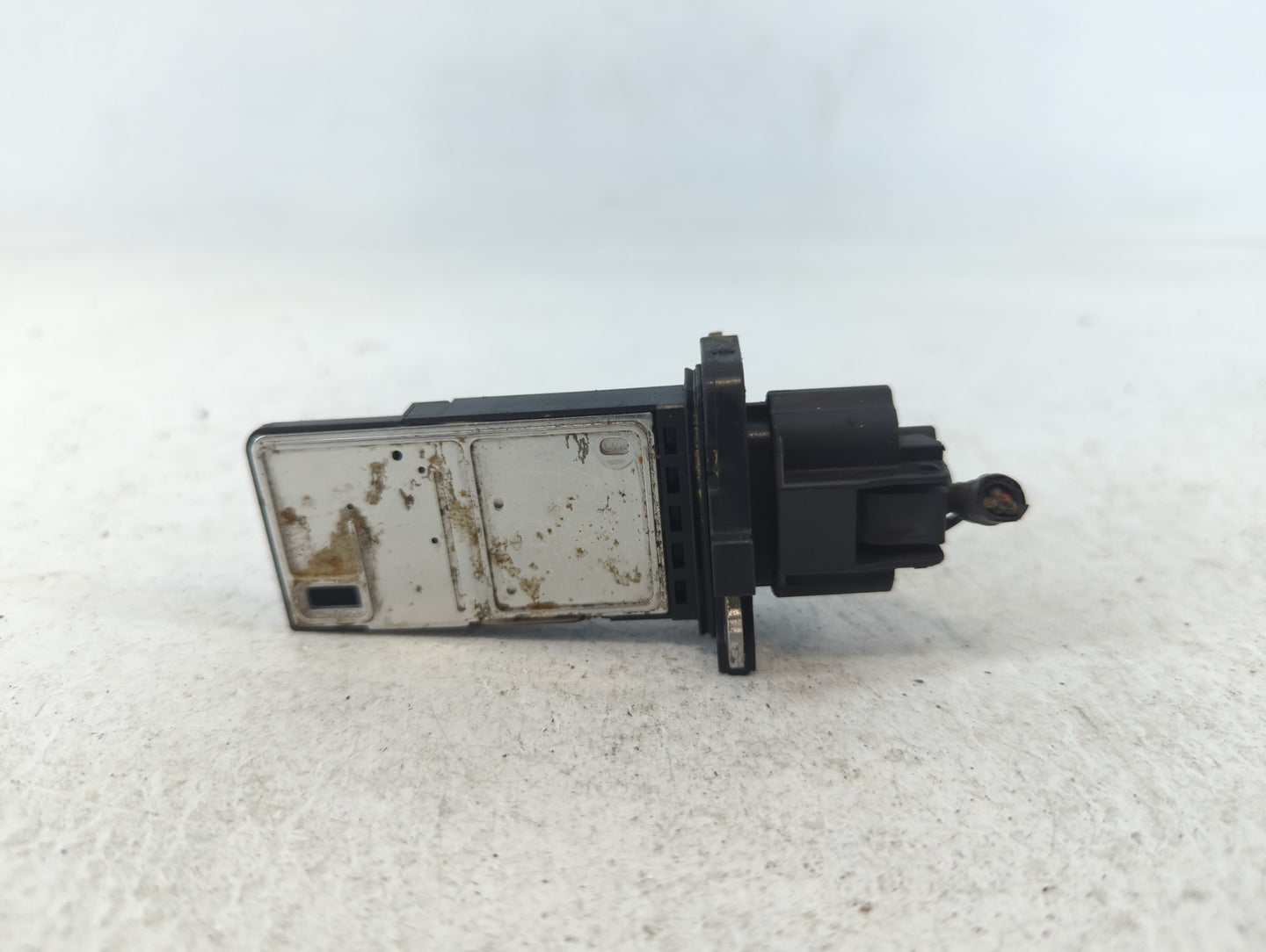 2004-2006 Nissan Altima Mass Air Flow Meter Maf - Oemusedautoparts1.com