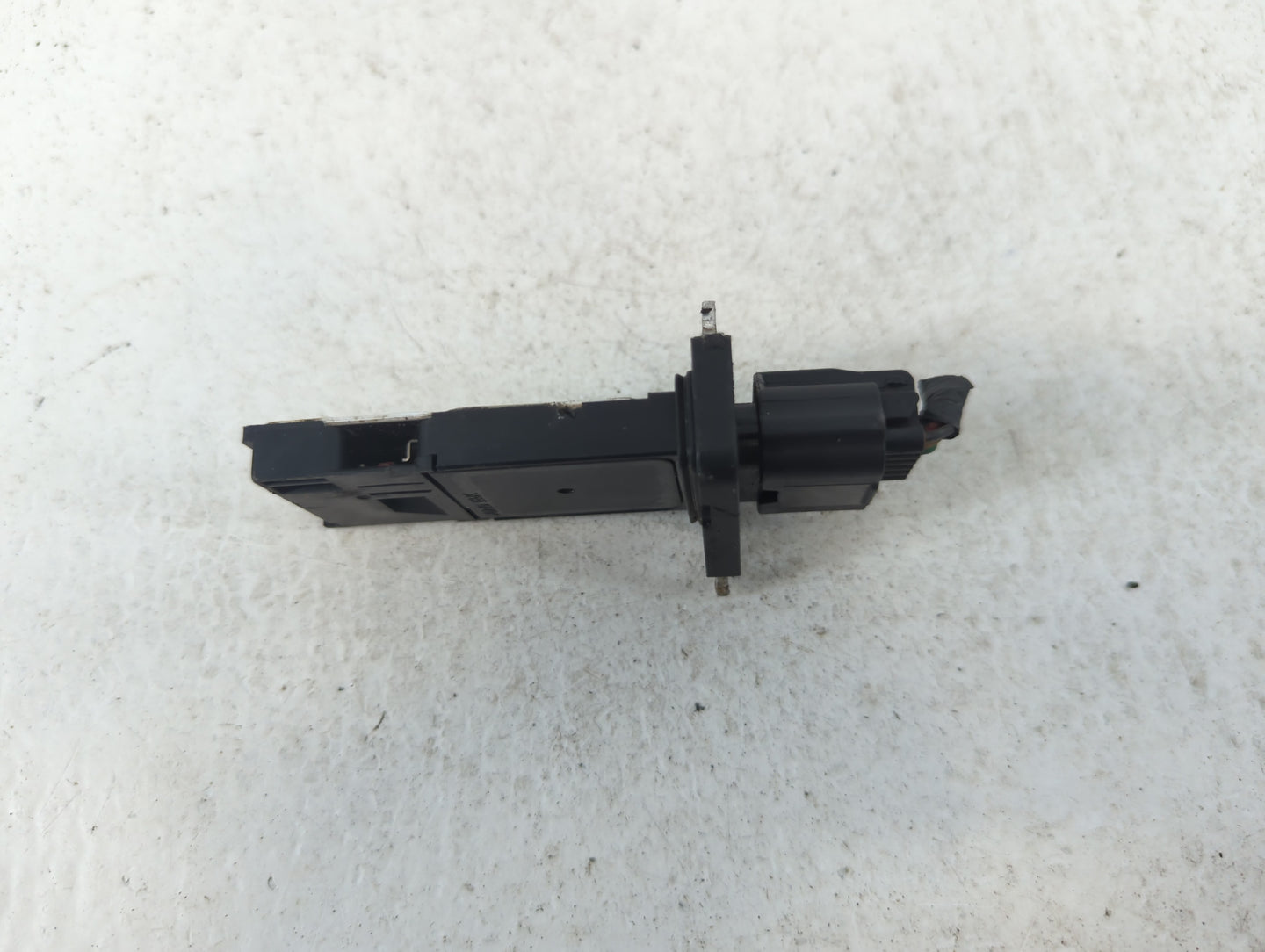 2004-2006 Nissan Altima Mass Air Flow Meter Maf - Oemusedautoparts1.com