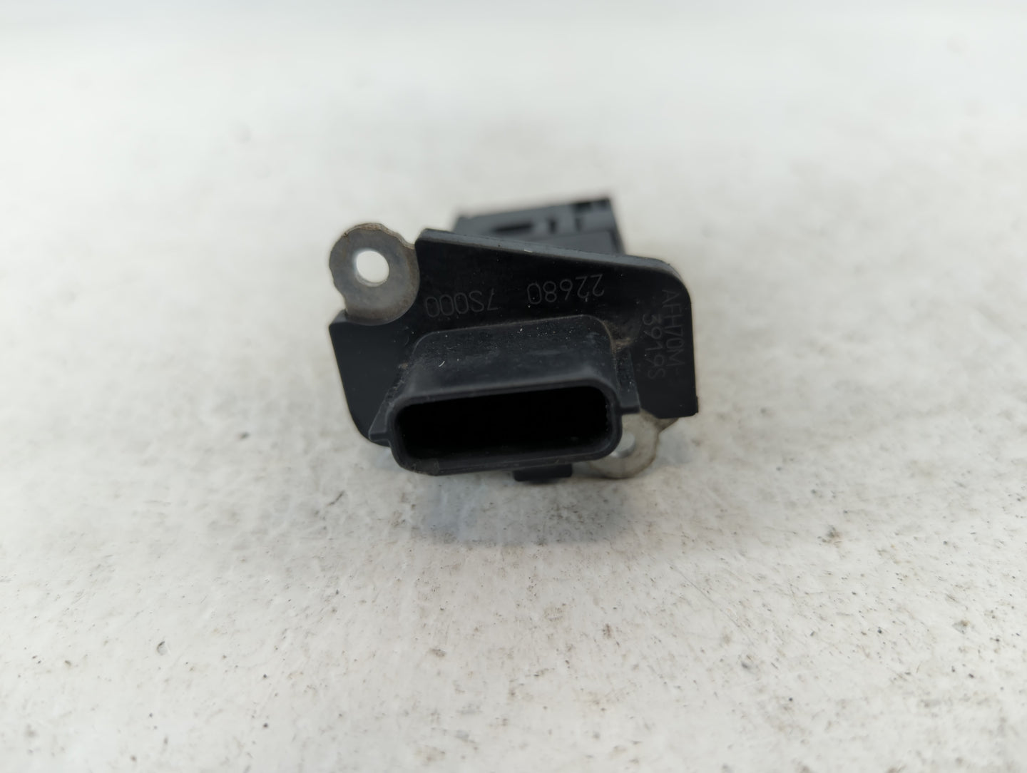 2004-2006 Nissan Altima Mass Air Flow Meter Maf - Oemusedautoparts1.com
