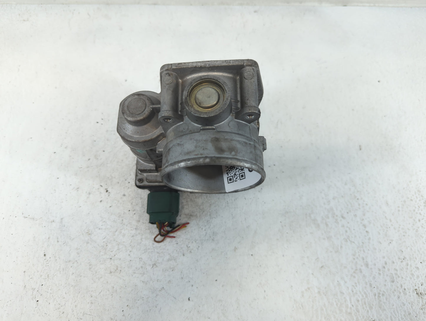 2002-2006 Nissan Altima Throttle Body P/N:RME70-04 Fits Fits 2002 2003 2004 2005 2006 OEM Used Auto Parts - Oemusedautoparts