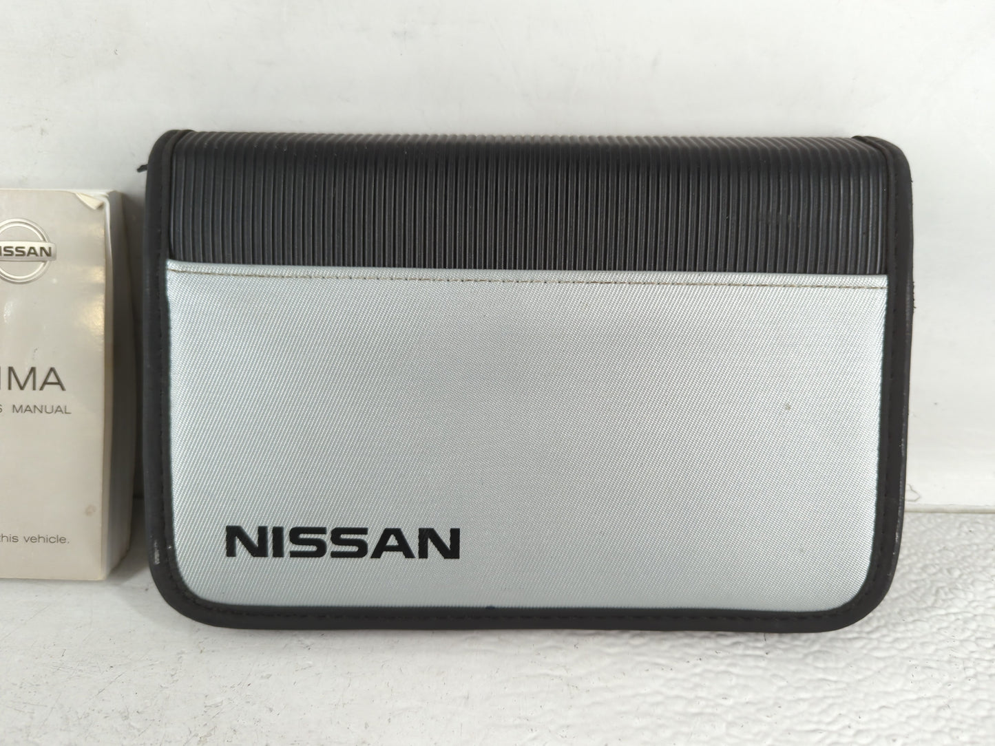 2006 Nissan Altima Owners Manual Book Guide P/N:OM6E-0L31U0 OEM Used Auto Parts - Oemusedautoparts1.com