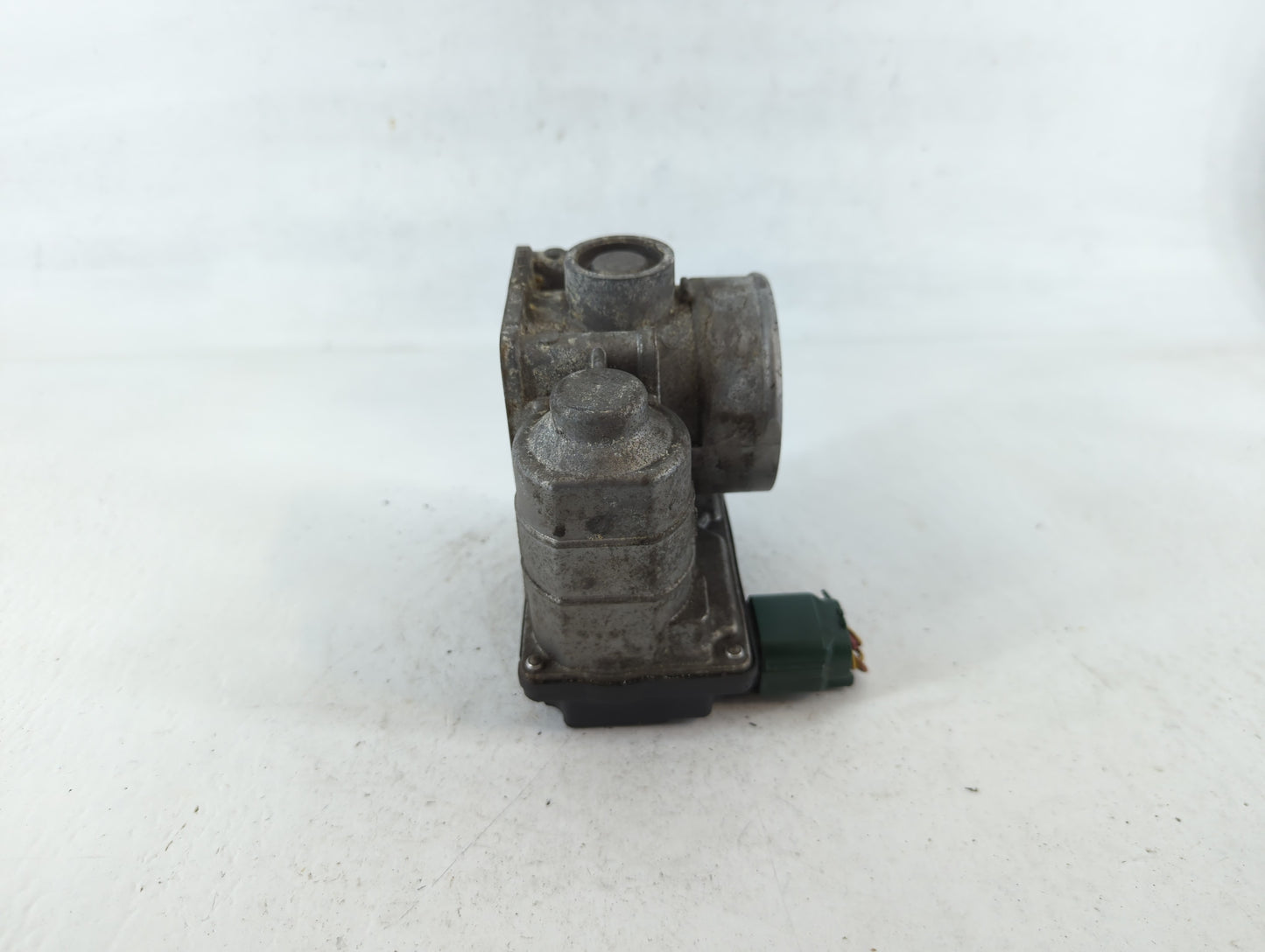 2002-2006 Nissan Altima Throttle Body P/N:6513H RME60-U6 Fits Fits 2002 2003 2004 2005 2006 OEM Used Auto Parts - Oemusedaut