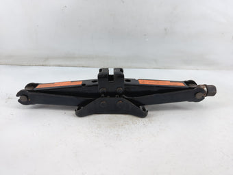compare product 2006 Nissan Altima Spare Scissor Car Jack 886747