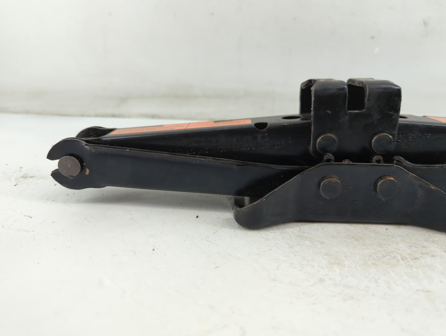 2006 Nissan Altima Spare Scissor Car Jack 886747 - Oemusedautoparts1.com