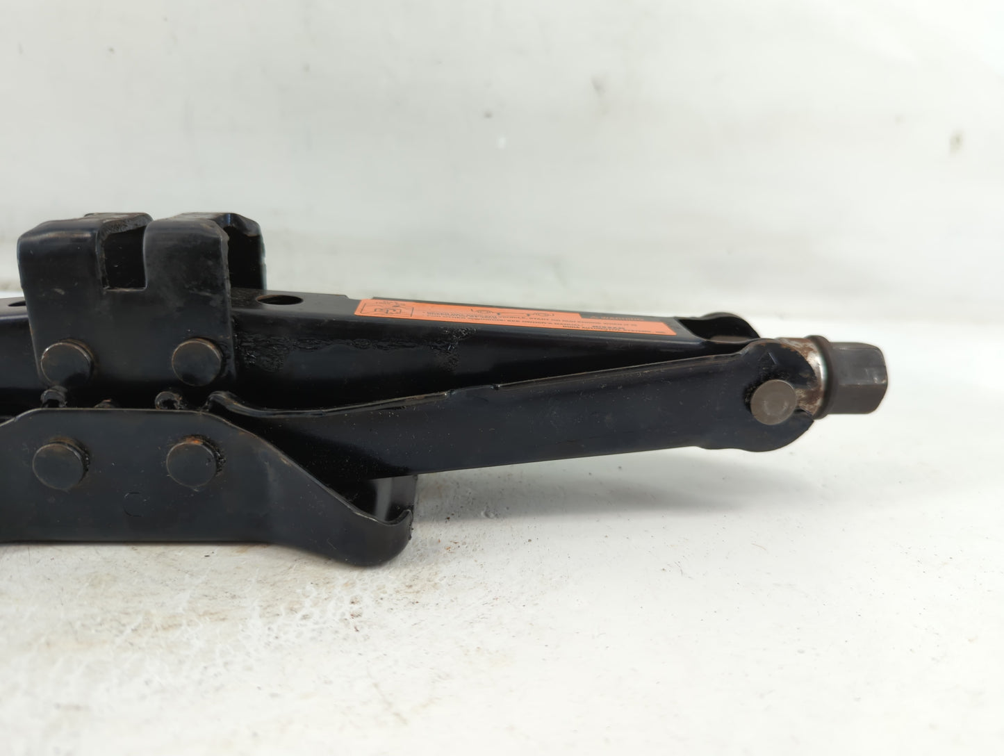 2006 Nissan Altima Spare Scissor Car Jack 886747 - Oemusedautoparts1.com