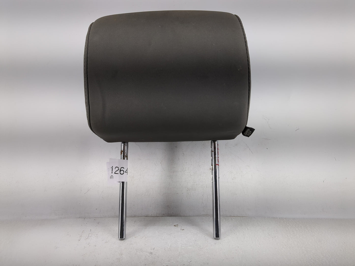 2005-2007 Nissan Armada Headrest Head Rest Front Driver Passenger Seat Fits Fits 2005 2006 2007 OEM Used Auto Parts - Oemuse
