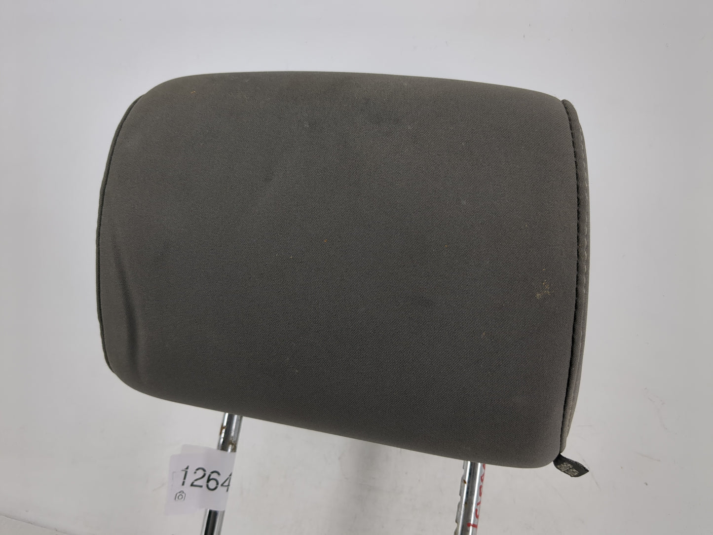 2005-2007 Nissan Armada Headrest Head Rest Front Driver Passenger Seat Fits Fits 2005 2006 2007 OEM Used Auto Parts - Oemuse