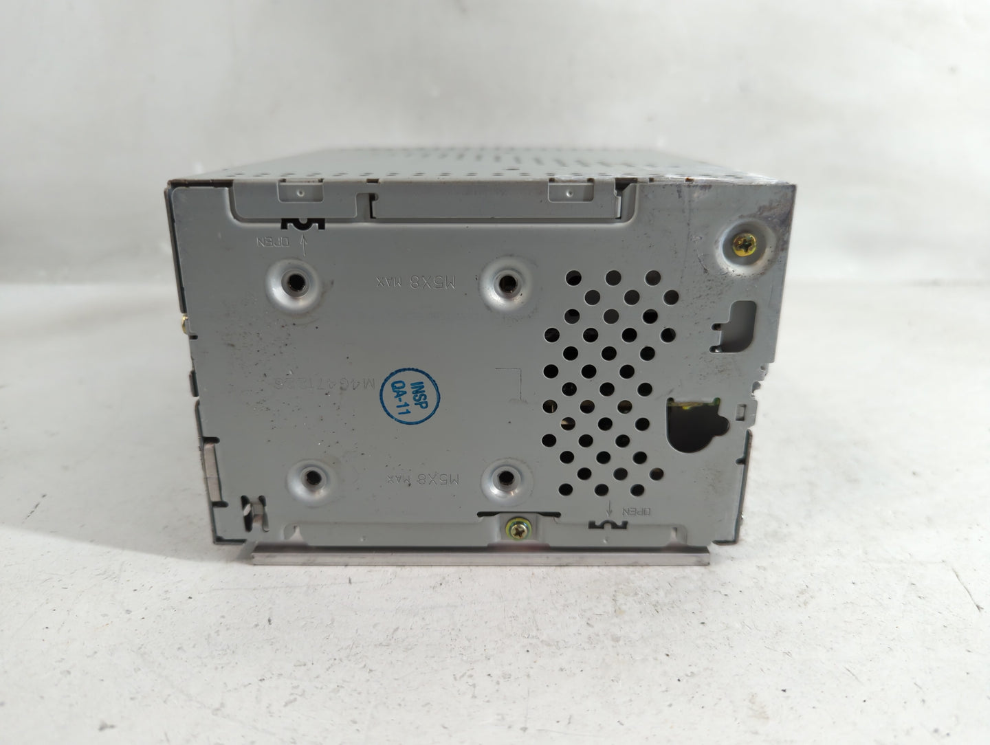 2006 Nissan Armada Radio AM FM Cd Player Receiver Replacement P/N:28185 ZC30 A Fits OEM Used Auto Parts - Oemusedautoparts1.