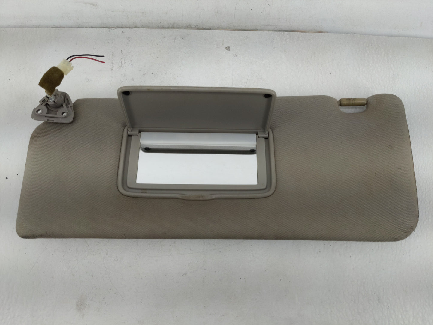 2005-2015 Nissan Armada Sun Visor Shade Replacement Driver Left Mirror Fits OEM Used Auto Parts - Oemusedautoparts1.com