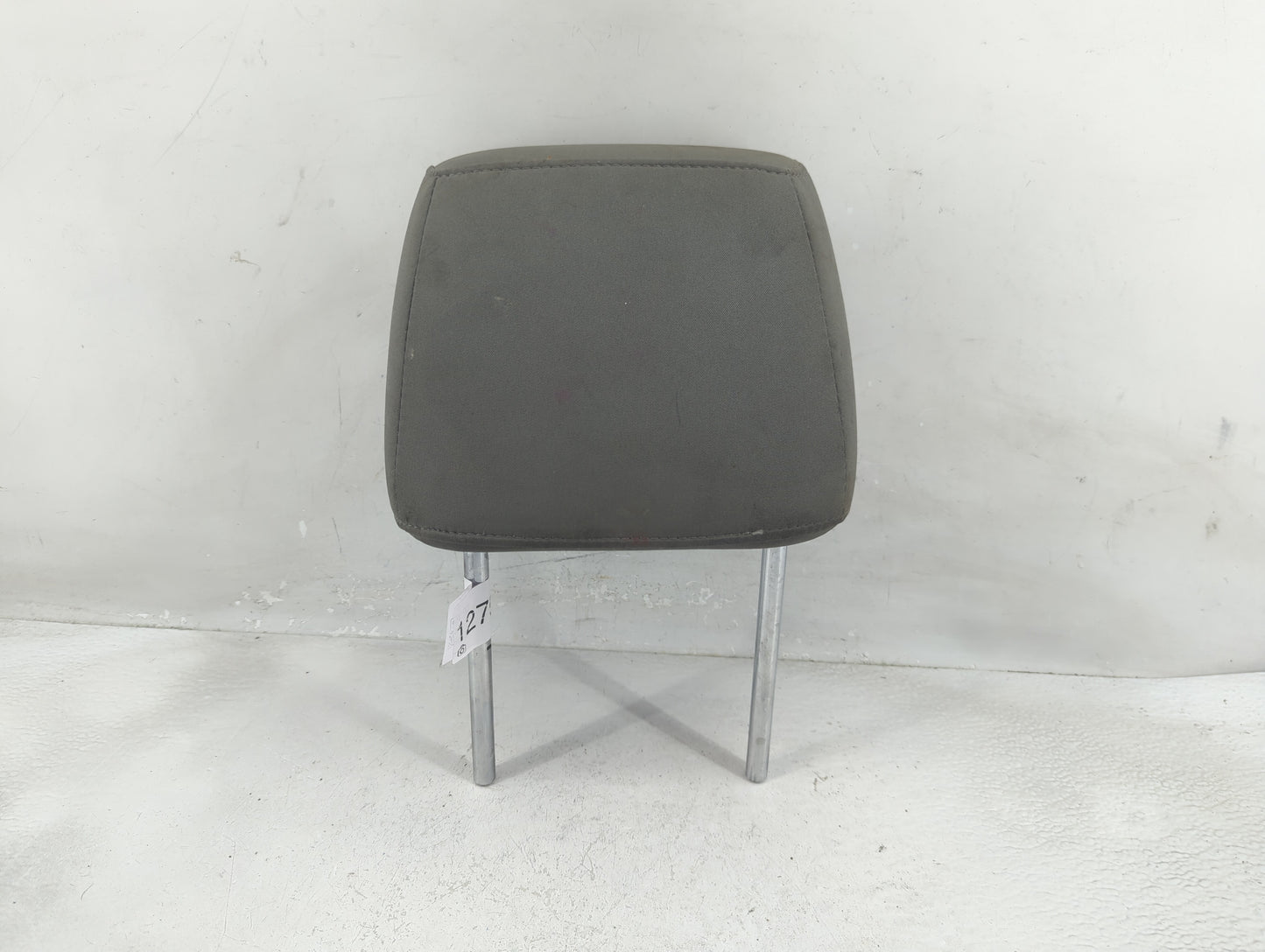 2006-2007 Nissan Armada Headrest Head Rest Rear Seat Fits Fits 2006 2007 OEM Used Auto Parts - Oemusedautoparts1.com