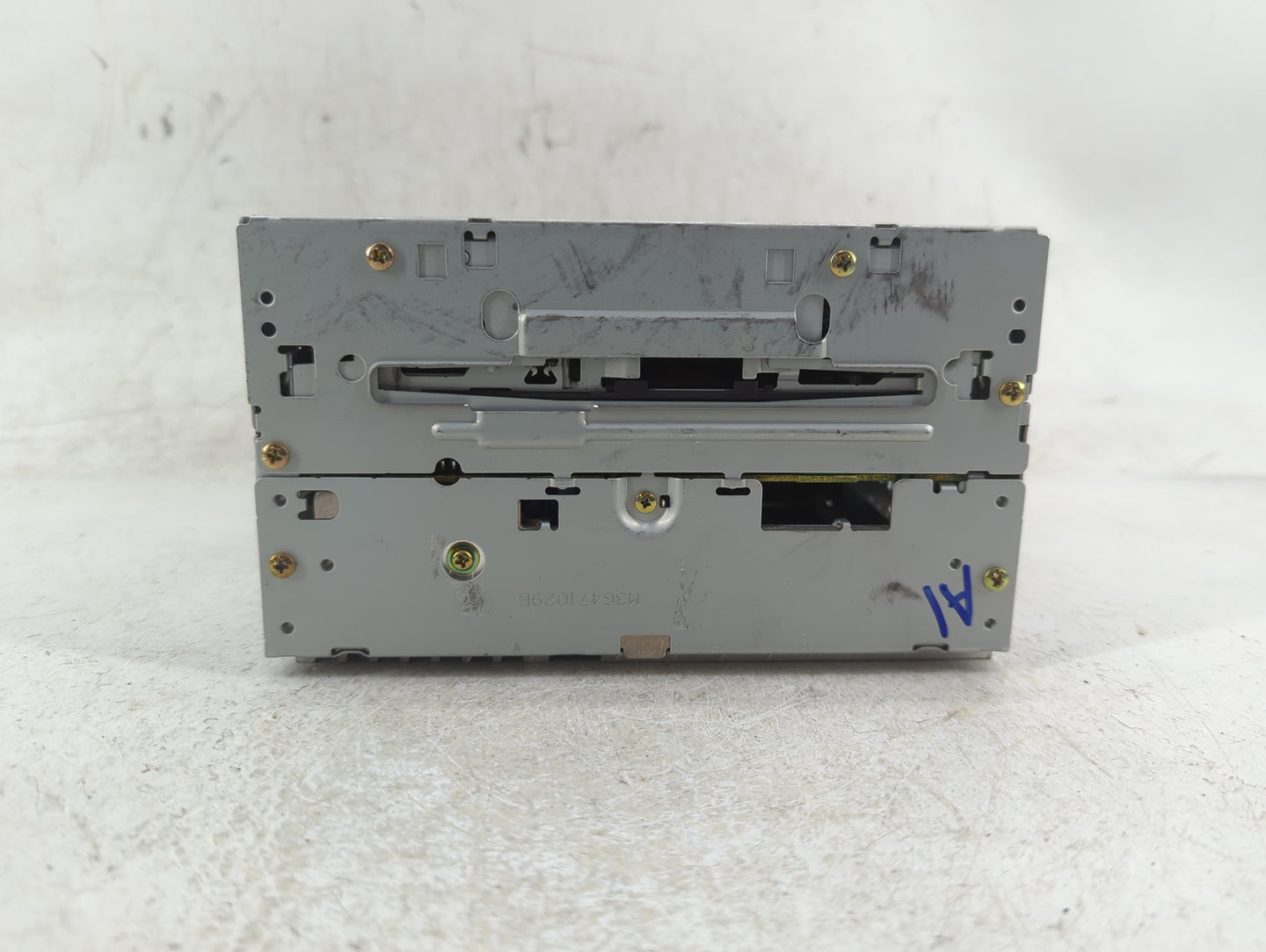2006 Nissan Armada Radio AM FM Cd Player Receiver Replacement P/N:28185 ZC30A Fits OEM Used Auto Parts - Oemusedautoparts1.c