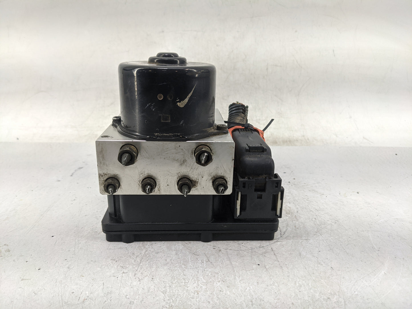 2006-2008 Nissan Armada ABS Pump Control Module Replacement P/N:47660-ZC30C 06 2102-001 Fits Fits 2006 2007 2008 2009 2010 O