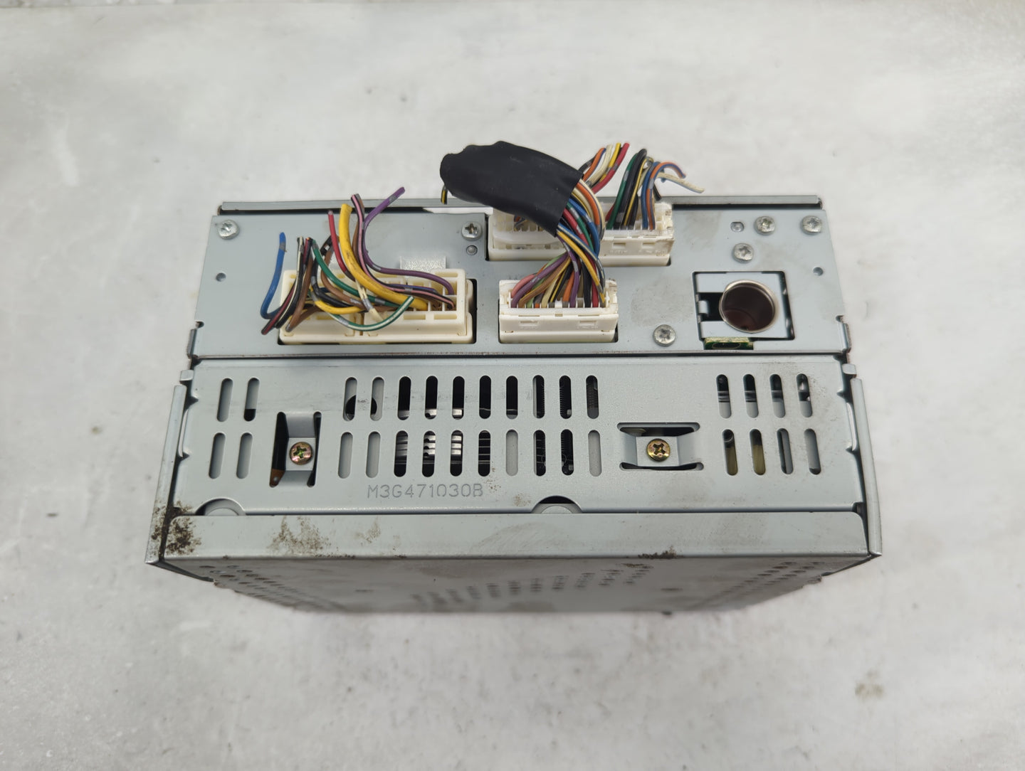 2006 Nissan Armada Radio AM FM Cd Player Receiver Replacement Fits OEM Used Auto Parts - Oemusedautoparts1.com