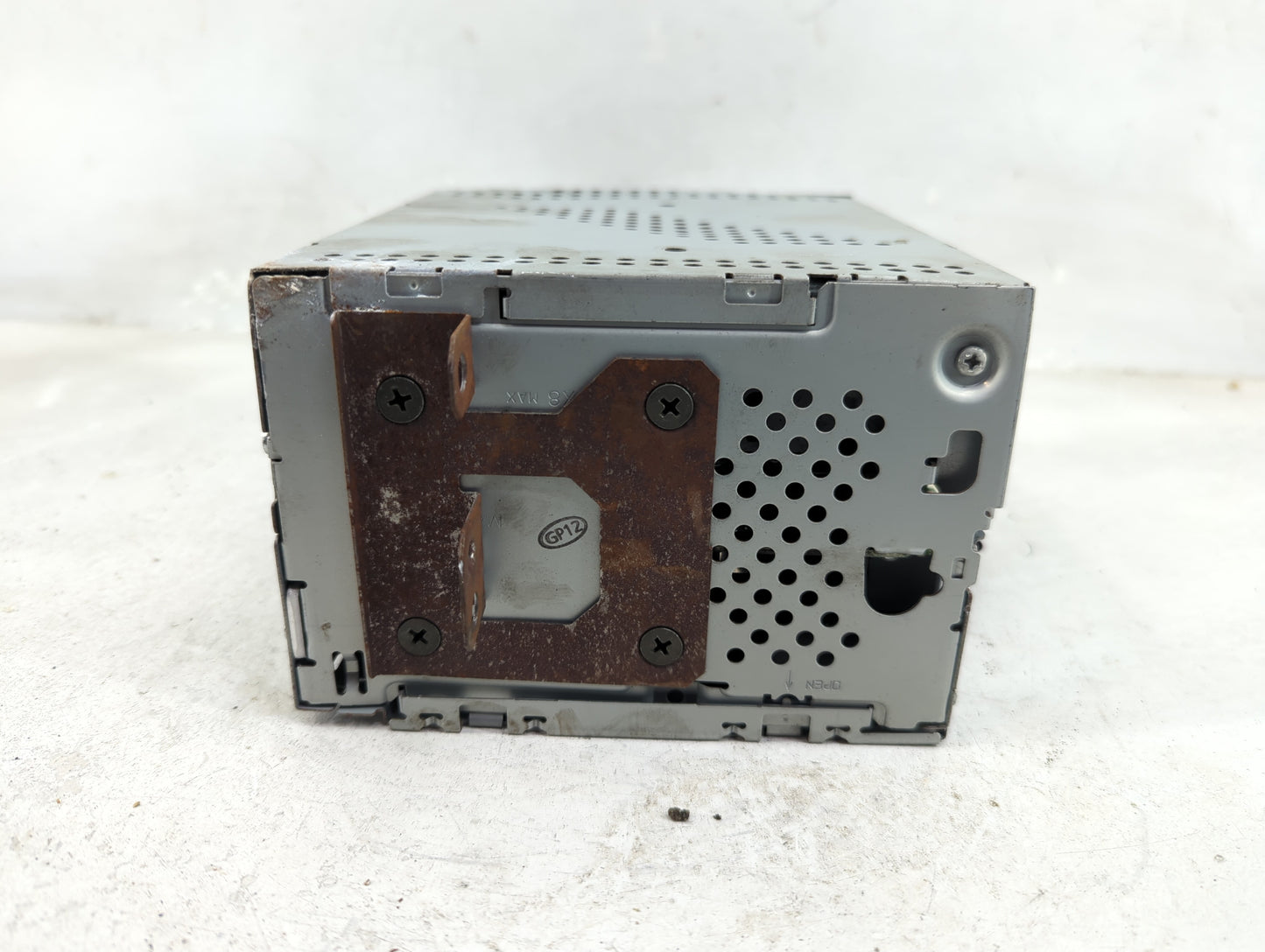 2006 Nissan Armada Radio AM FM Cd Player Receiver Replacement Fits OEM Used Auto Parts - Oemusedautoparts1.com