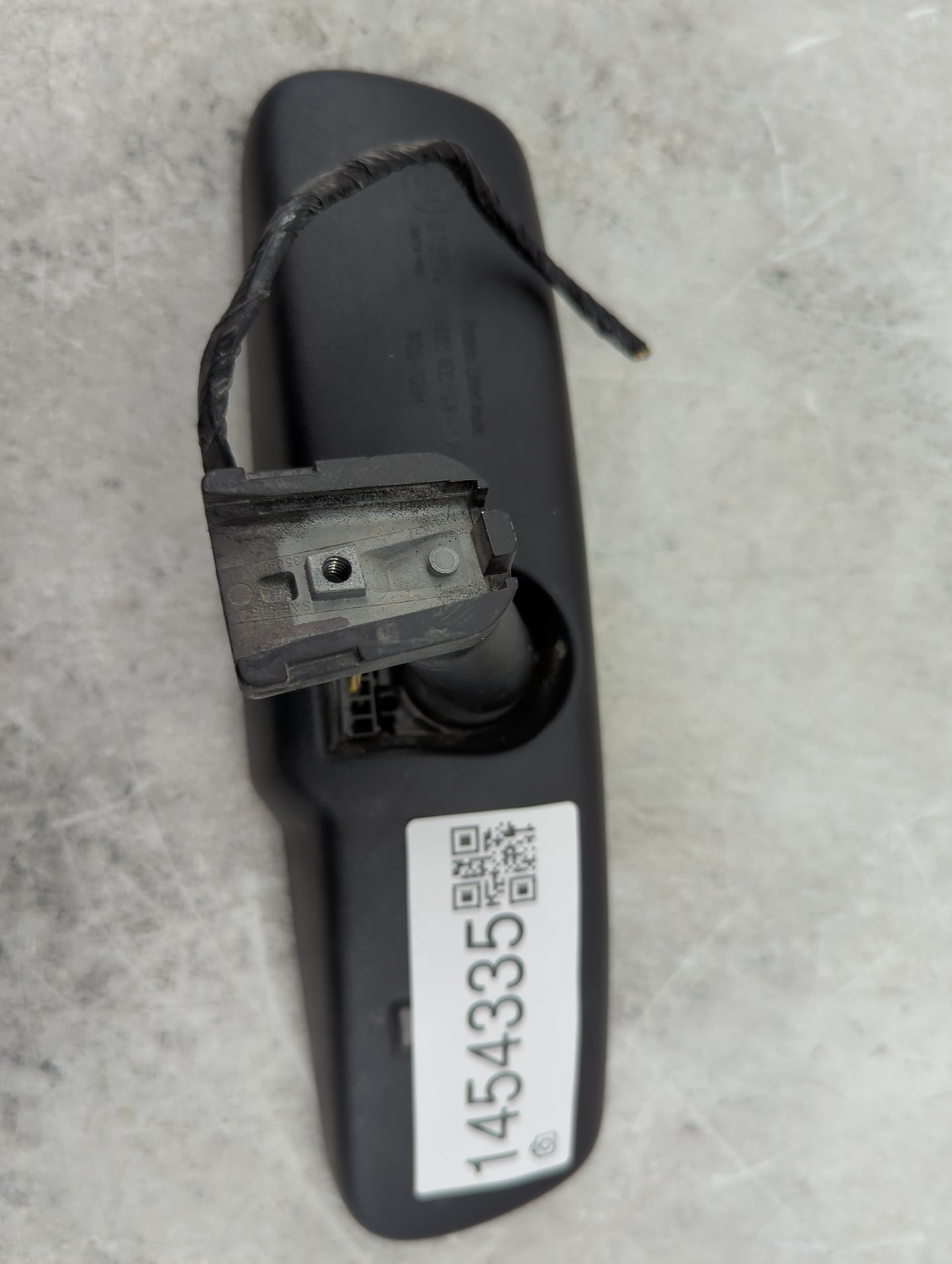 2006 Nissan Armada Interior Rear View Mirror Replacement OEM P/N:015892 GNTX-455 Fits OEM Used Auto Parts - Oemusedautoparts
