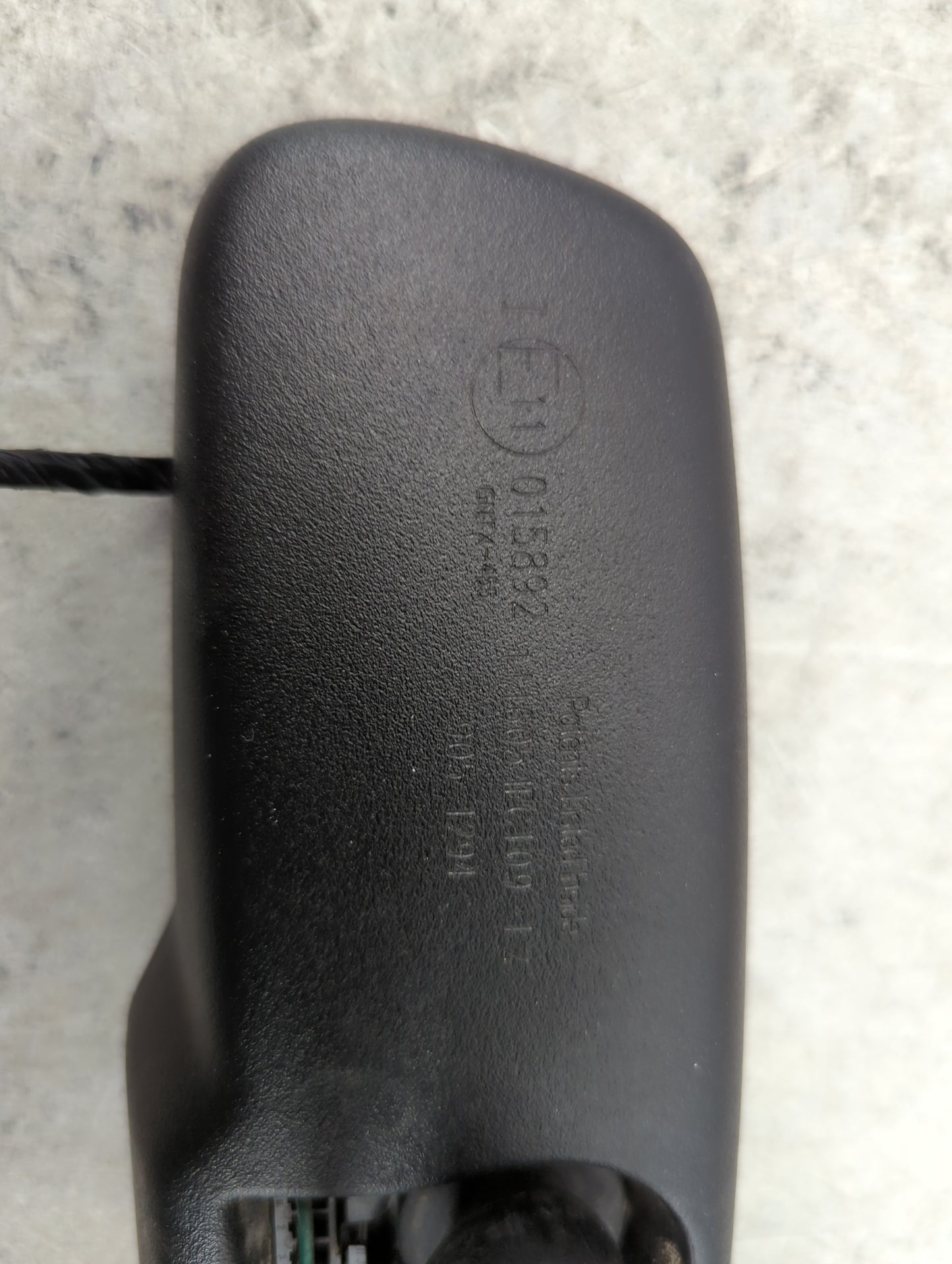 2006 Nissan Armada Interior Rear View Mirror Replacement OEM P/N:015892 GNTX-455 Fits OEM Used Auto Parts - Oemusedautoparts