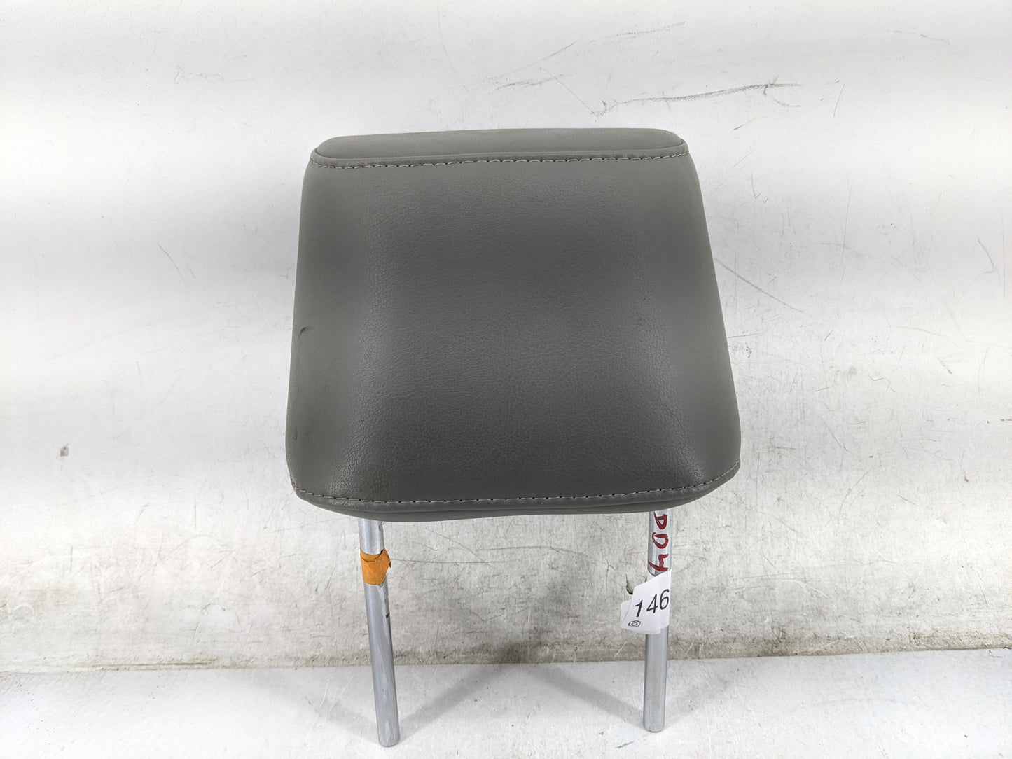 2005-2007 Nissan Armada Headrest Head Rest Front Driver Passenger Seat Fits Fits 2005 2006 2007 OEM Used Auto Parts - Oemuse