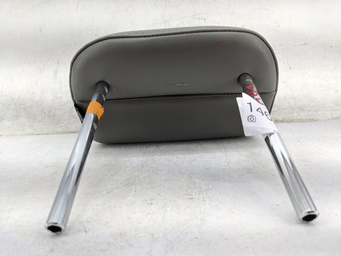 2005-2007 Nissan Armada Headrest Head Rest Front Driver Passenger Seat Fits Fits 2005 2006 2007 OEM Used Auto Parts - Oemuse