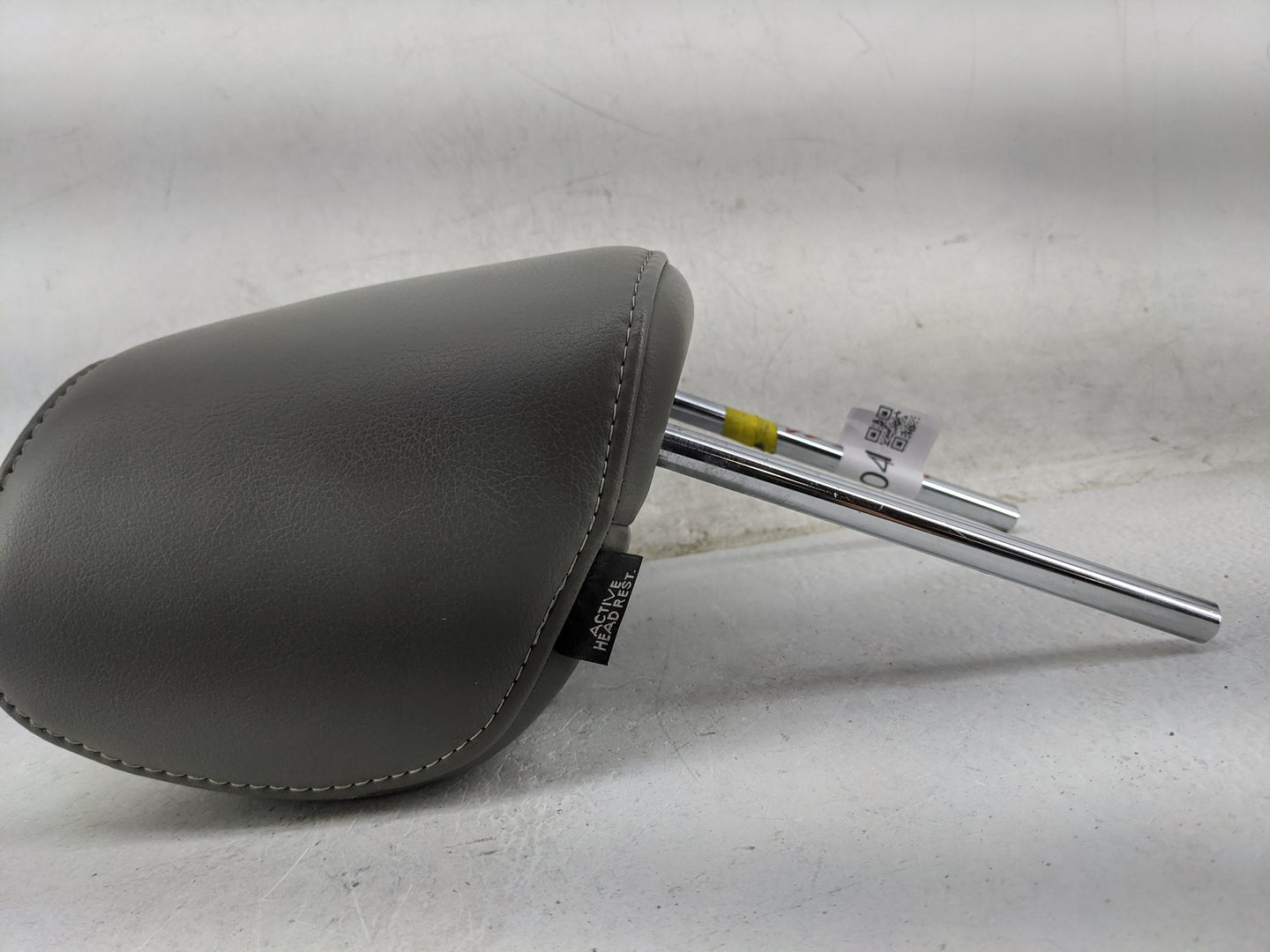 2005-2007 Nissan Armada Headrest Head Rest Front Driver Seat Black 1467041 - Oemusedautoparts1.com