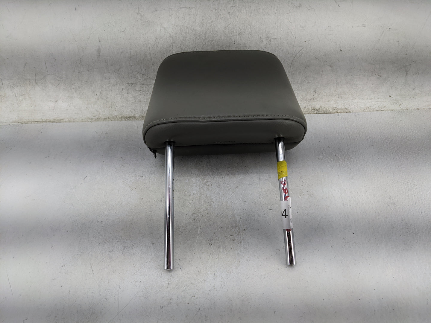 2005-2007 Nissan Armada Headrest Head Rest Front Driver Seat Black 1467041 - Oemusedautoparts1.com