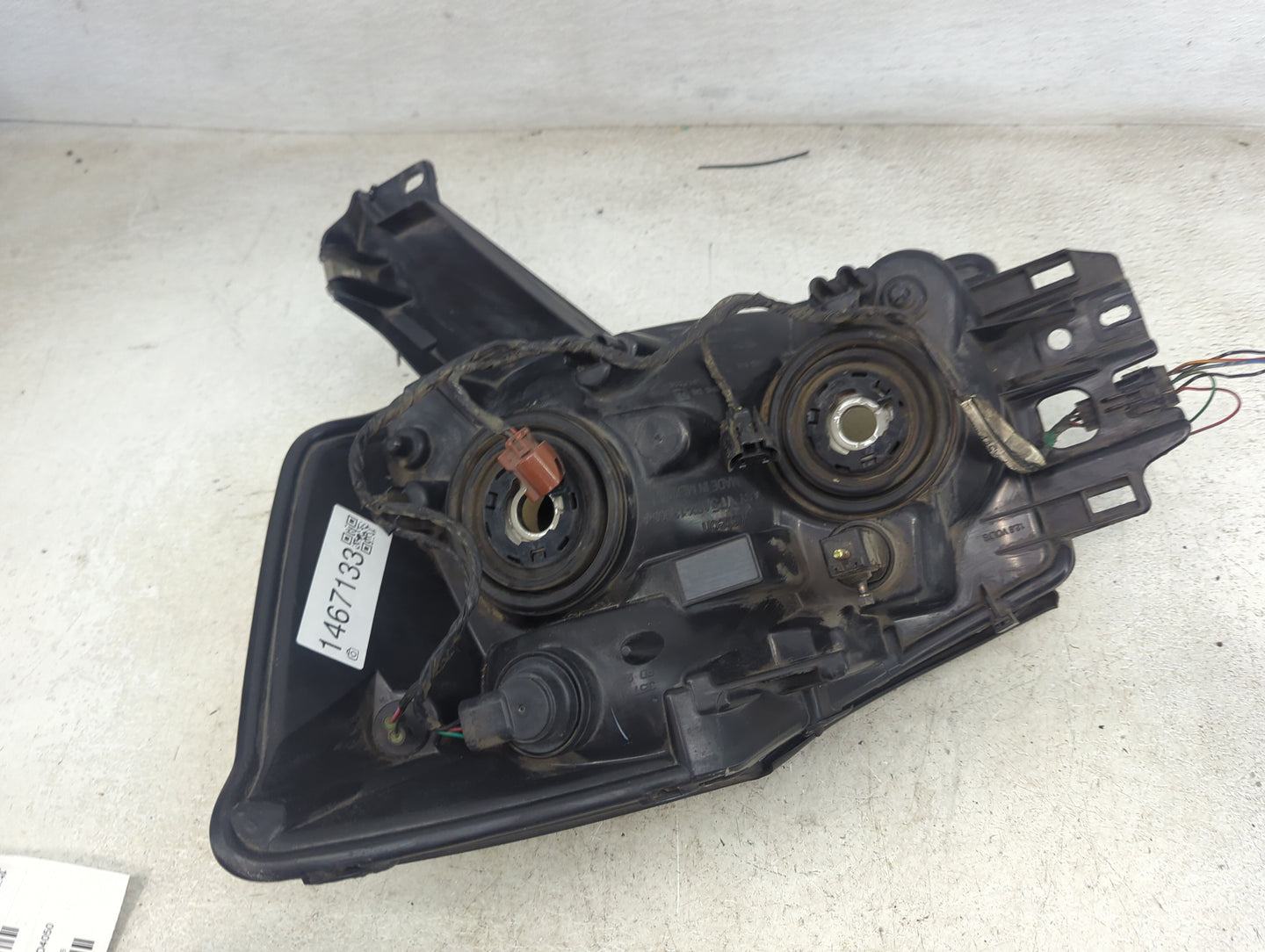 2005-2007 Nissan Armada Passenger Right Oem Head Light Headlight Lamp 1467133 - Oemusedautoparts1.com