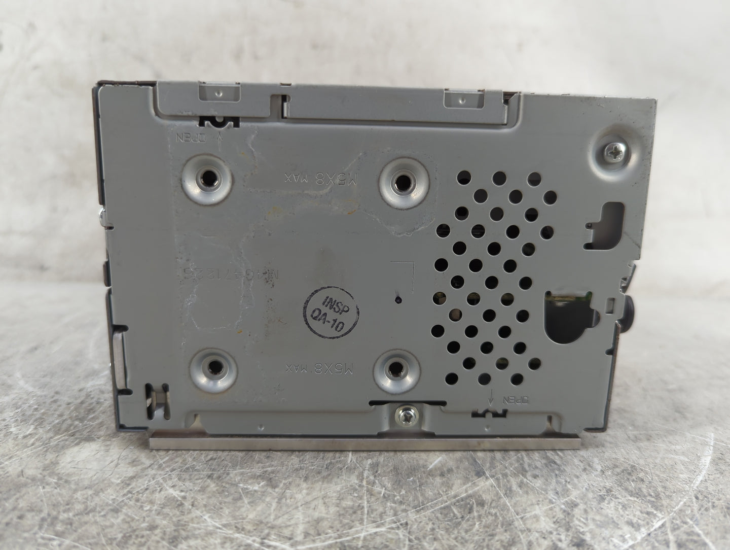2006 Nissan Armada Radio AM FM Cd Player Receiver Replacement P/N:VP6NBX18C815AC 28185ZC31A, CQ-EN7560X Fits OEM Used Auto P